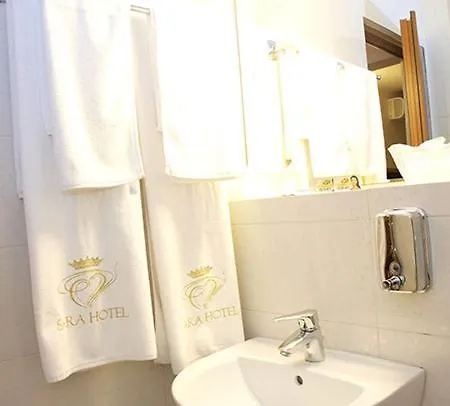 Hotel Sara 3*